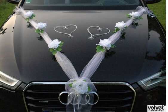 Car Decoration for Wedding with Ribbon and flower