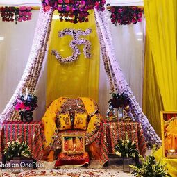 Guru Ji Darbar With Flower Decoration... - Prince Events Pro | Facebook